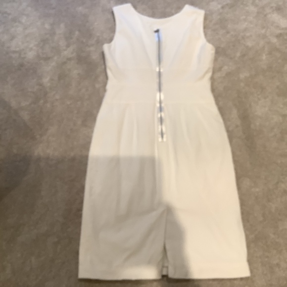 Dolce and Gabbana Off White Sleeveless Sheath Dress EUC Size IT 46 /US 10 - Picture 10 of 14